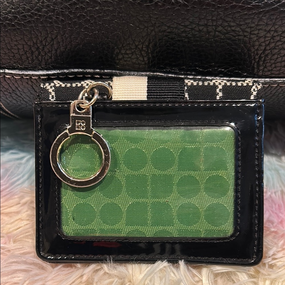Kate Spade Black and Green Shoulder Bag with Wallet & Free Sunglasses& Bracelet - Picture 2 of 15